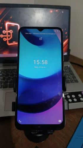 Moto E20 