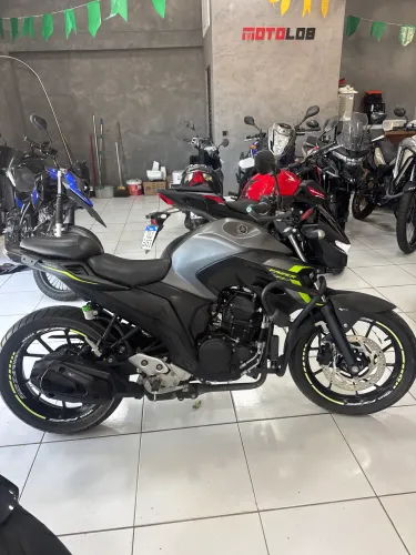Fz25 2024/2024, 9.280 km