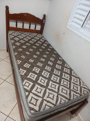 Cama de Solteiro