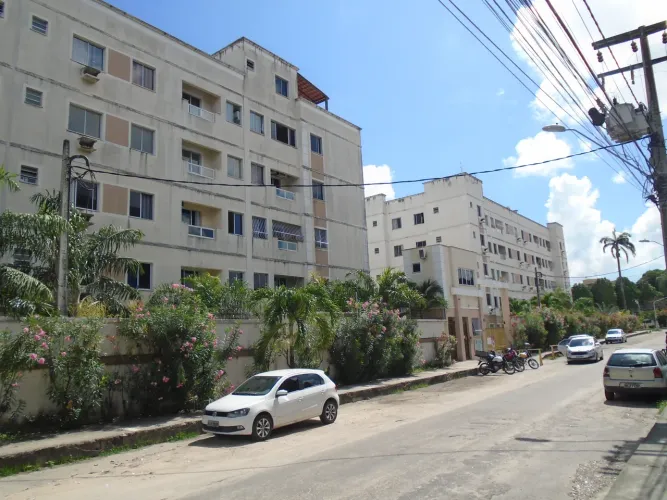 Apto. 80m², c/ ótima localização próx. ao North Shopping Jóquei, ao Assaí Atacadista, supe