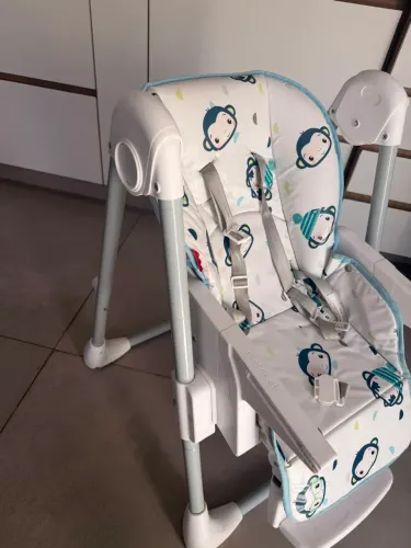 Cadeira de alimentação 