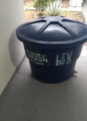 Caixa d'água de polietileno 310l