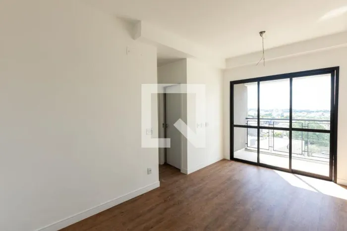 APARTAMENTO RESIDENTIAL em Campinas - São Paulo, Cambuí