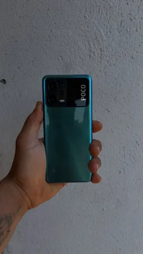 Redimi Poco X5 5G 256 gb 8 de RAM
