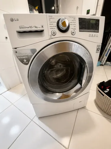 Lava e Seca LG Direct Drive 8,5kg Funcionando bem!
