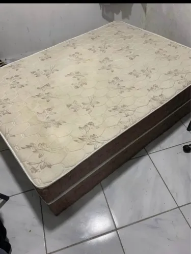 Cama box casal