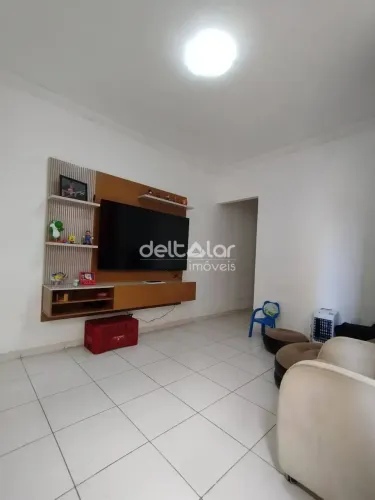 Apartamento para locação com 2 quartos e uma vaga demarcada e coberta, Floramar, Belo Hori