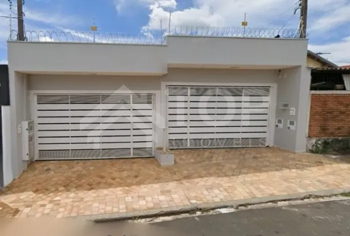 Casa Padrão à Venda no Jardim Ricetti - São Carlos