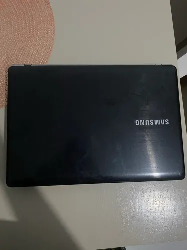 Vende - se Notebook Samsung
