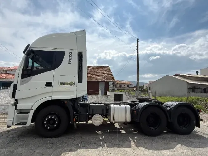 IVECO STRALIS HI-WAY 600 S44T 6X2 2022 | APENAS 244 MIL KM | AUTOMÁTICO