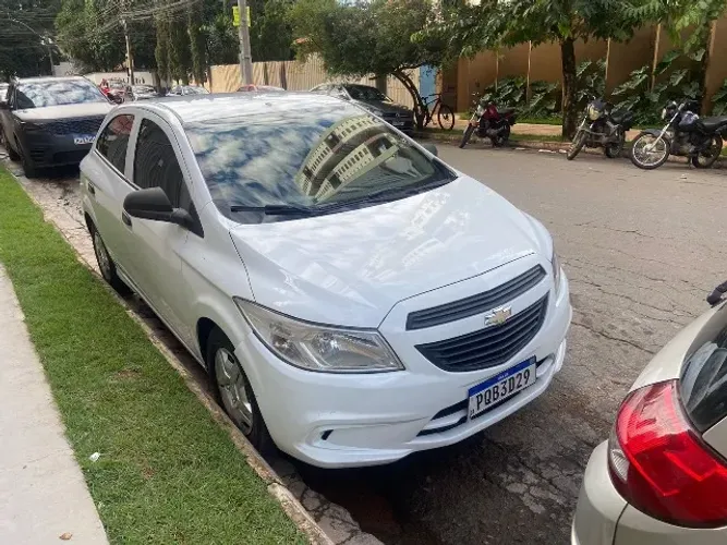 Chevrolet Onix JOY Hatch 1.0 8V Flex Mec. 4P 2017