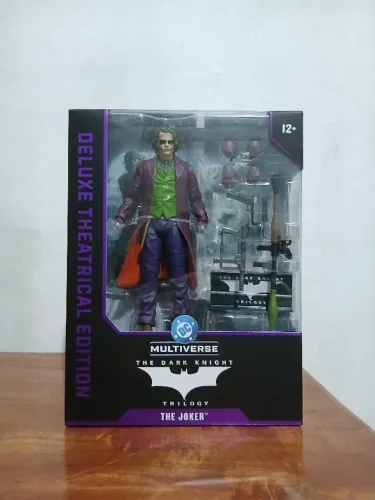 Joker The Dark Knight McFarlane Collectors Edition DC Multiverse