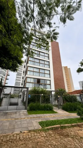 Imóvel para venda tem 93 metros quadrados com 2 quartos em Vila Ipiranga - Porto Alegre - 