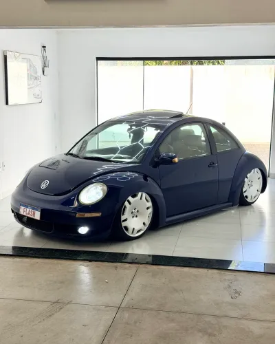 Volkswagen New Beetle 2.0 MI Mec./aut. 2010