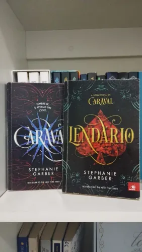 Livros - Kit Caraval e Lendário