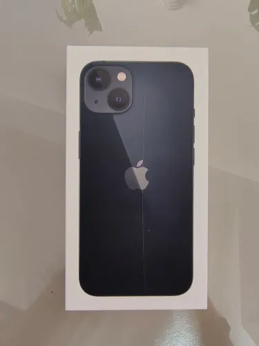 Caixa vazia iPhone 13