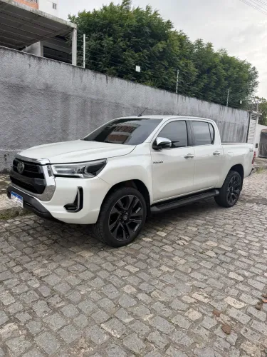 Toyota Hilux CD SRX 4X4 2.8 TDI 16V Diesel Aut. 2021