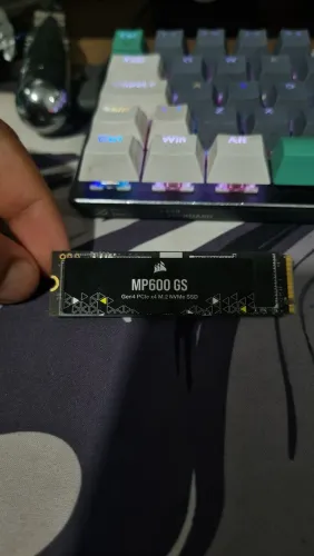 SSD Corsair MP600 GS 500GB NVMe Gen4 4800MB/s - Estado de Novo
