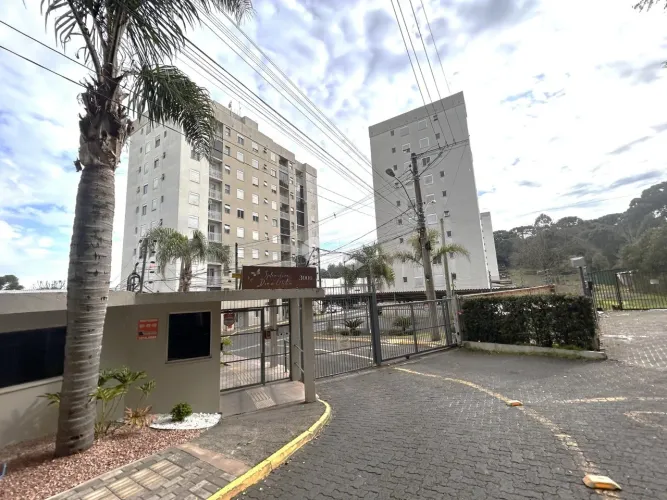 Apartamento com 2 dormitórios no Bairro Centenário em Farroupilha