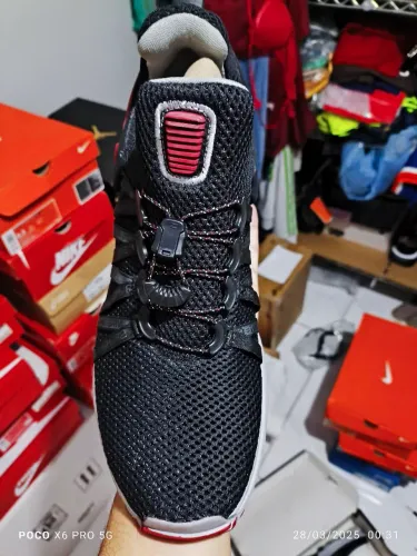 Tênis Nike Shox 