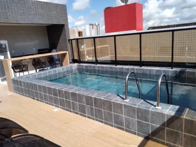 Apartamento nos Bancários mobiliado para alugar.