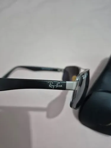 Óculos Ray-Ban