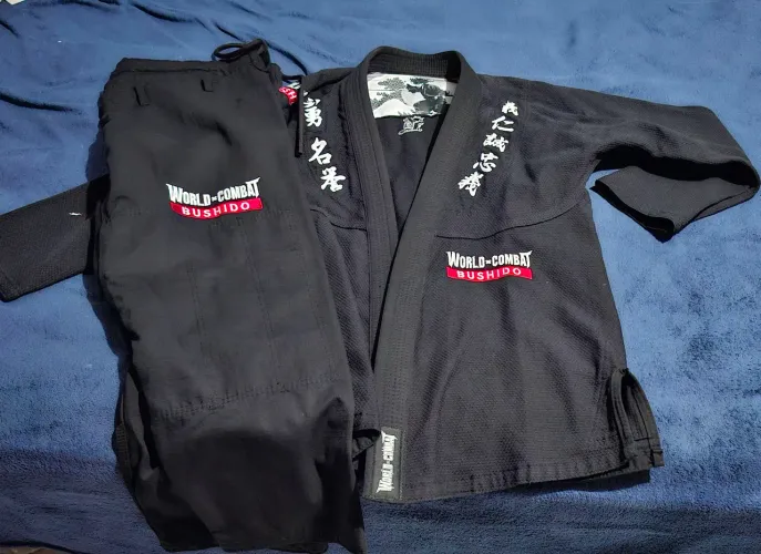KIMONOS A3 e F1