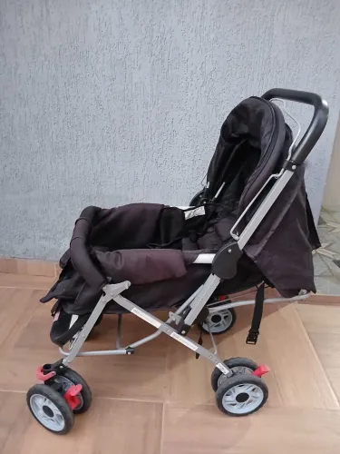 Carrinho de bebê