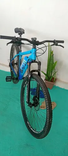 Vendo bike bem conservada para mais informações ligue * Felipe