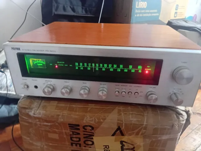 Receiver Polyvox PR1500 Vintage (1975)