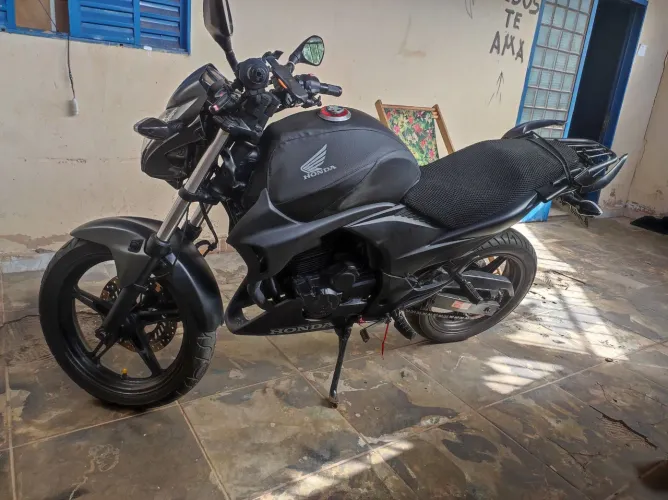 Cb 300 r zelada