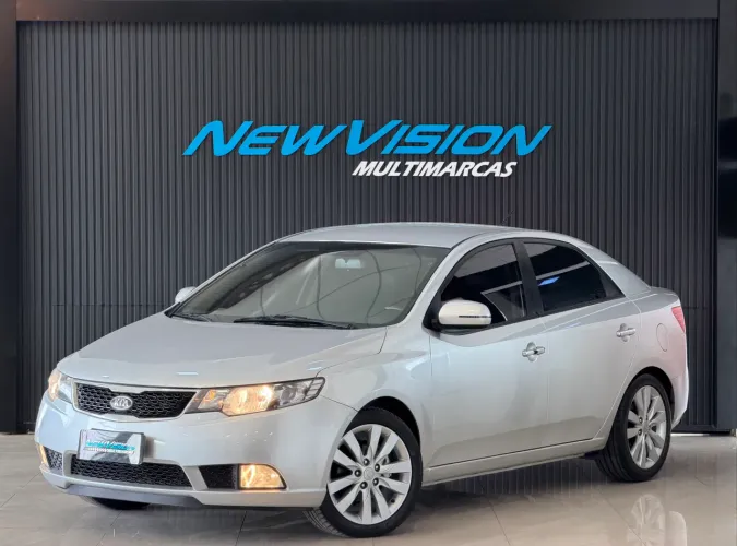 Kia Motors Cerato 1.6 16V Aut. 2013