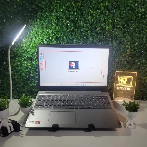 Lenovo Ideapad 145s Ryzen 5 3500U / 12GB RAM / SSD 256GB / GPU AMD Vega 8 2GB / 15.6" FHD