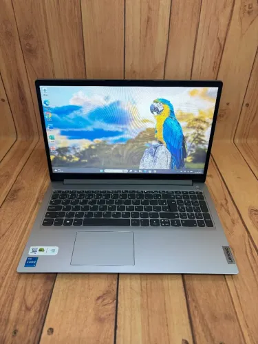 Notebook Lenovo i5 12° Geração / SSD NVMe 256gb / Garantia / NF