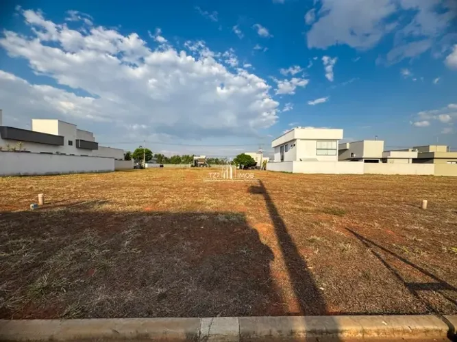 Lote Terras Alpha 2 - Lote com 304,24 m² - Quitado e Registrado R$ 150.000,00  Qd - S2  