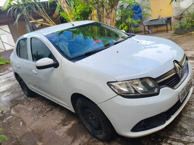 Renault Logan Expression Hi-flex 1.6 8V 4P 2014