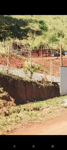 Próximo a córrego novo e Pingo dágua 