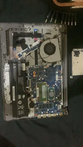 PLACA DE 1TB E PEÇAS DO NOOTEBOOK EM BOM ESTADO
