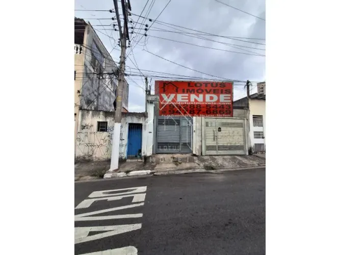 terreno com 11 m de frente por 25 . proximo a estação são lucas.