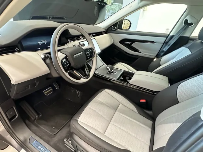 Land Rover Range Rover Evoque SI4 HSE Dynamic 2.0 Aut. 2025