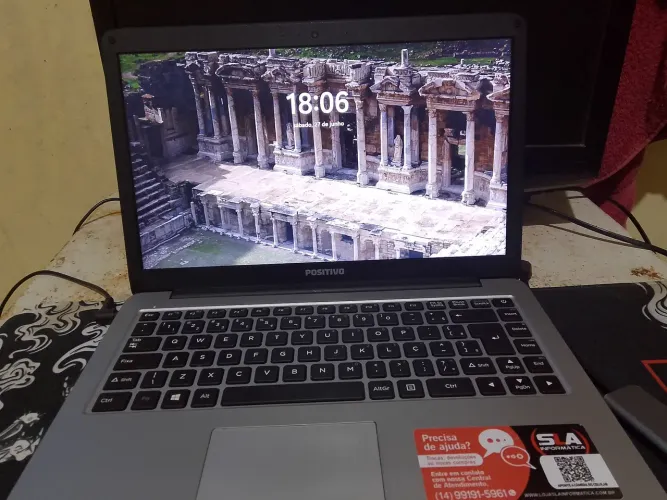 Vendo Notebook em perfeitas condições