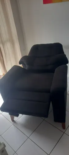 Poltrona Reclinável