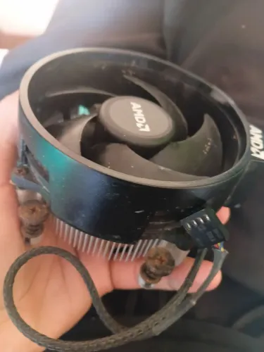 Cooler Box ORIGINAL AMD - (20R$) USADO