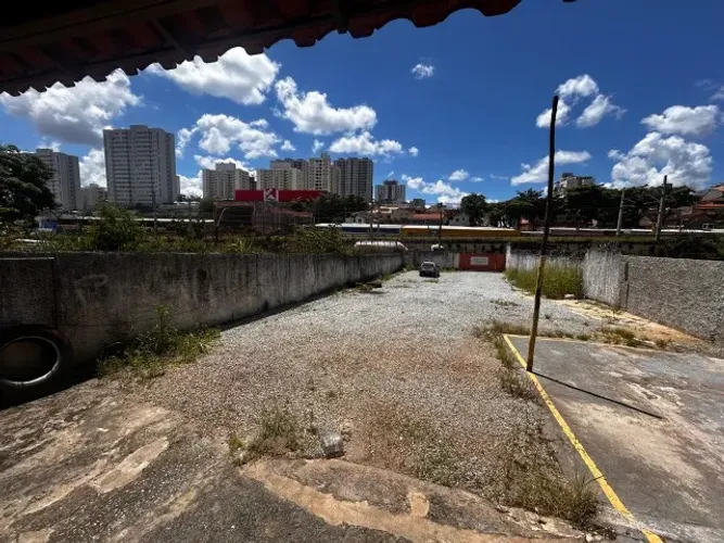 OPORTUNIDADE NA AV. CRISTIANO MACHADO - COMERCIAL OU RESIDENCIAL