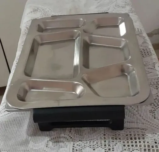 2 BANDEJAS AÇO INOX ( DIVISORIA e BANHO MARIA TERMICA)