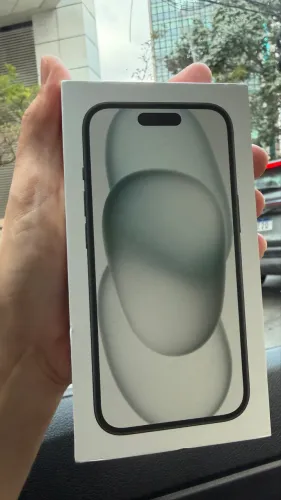 Apple iPhone 15 (128 GB) - Preto 