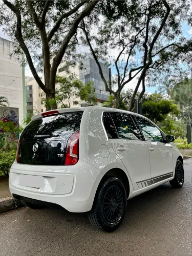 Volkswagen Up! Move 1.0 TSI Total Flex 12V 5P 2017