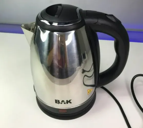 chaleira eletrica inox 1,8 litros - Entrega Grátis