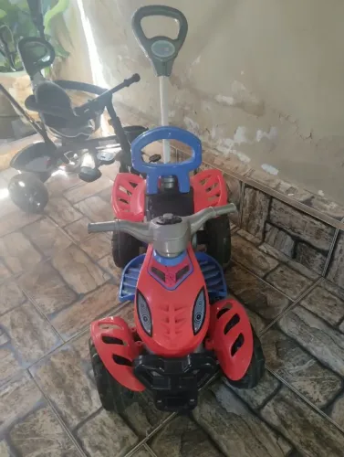 Carrinho para criança modelo Spider