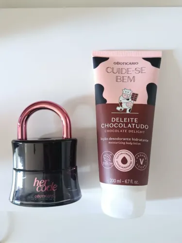 Her Code Touch EDP 50ml + Creme Corporal Cuide-se Bem Deleite Chocolatudo de 200ml